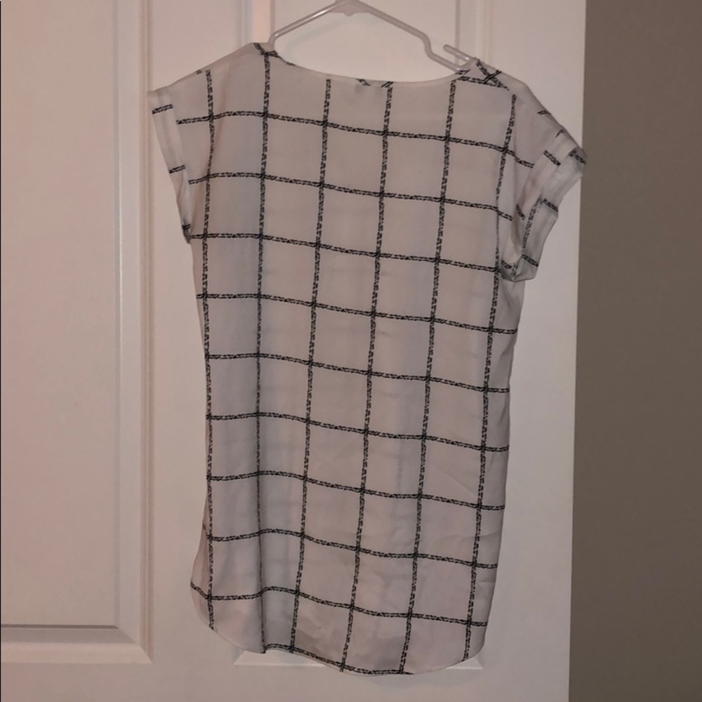 Express Blouse - Picture 3 of 3